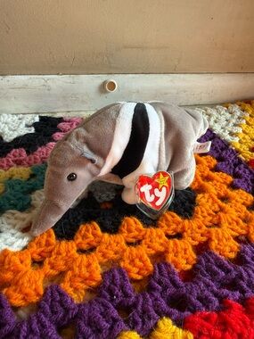 Ty Retired Ant the Anteater Beanie Baby with Original Tags and ERRORS